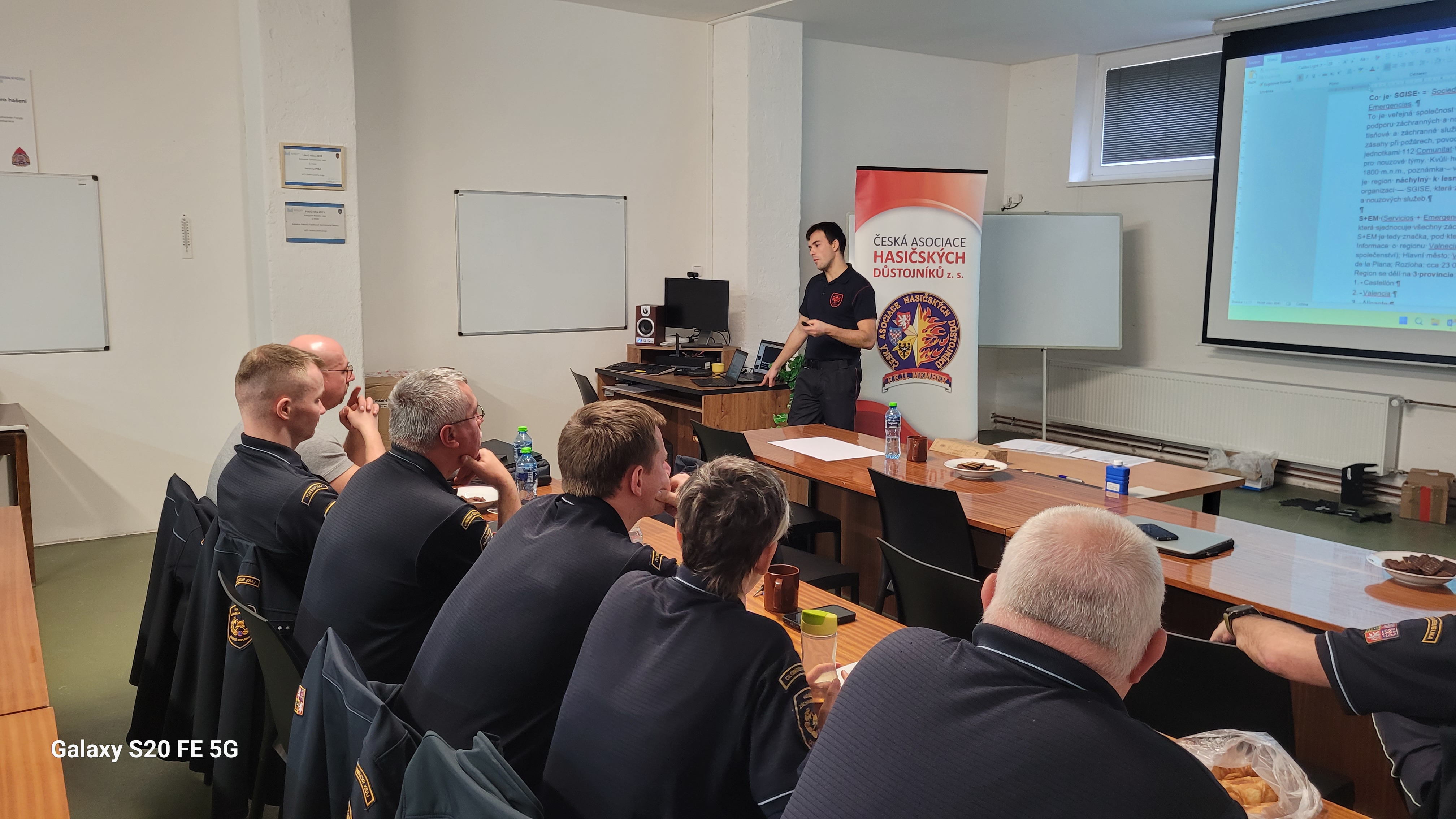 20251201_104123 20251201_104123