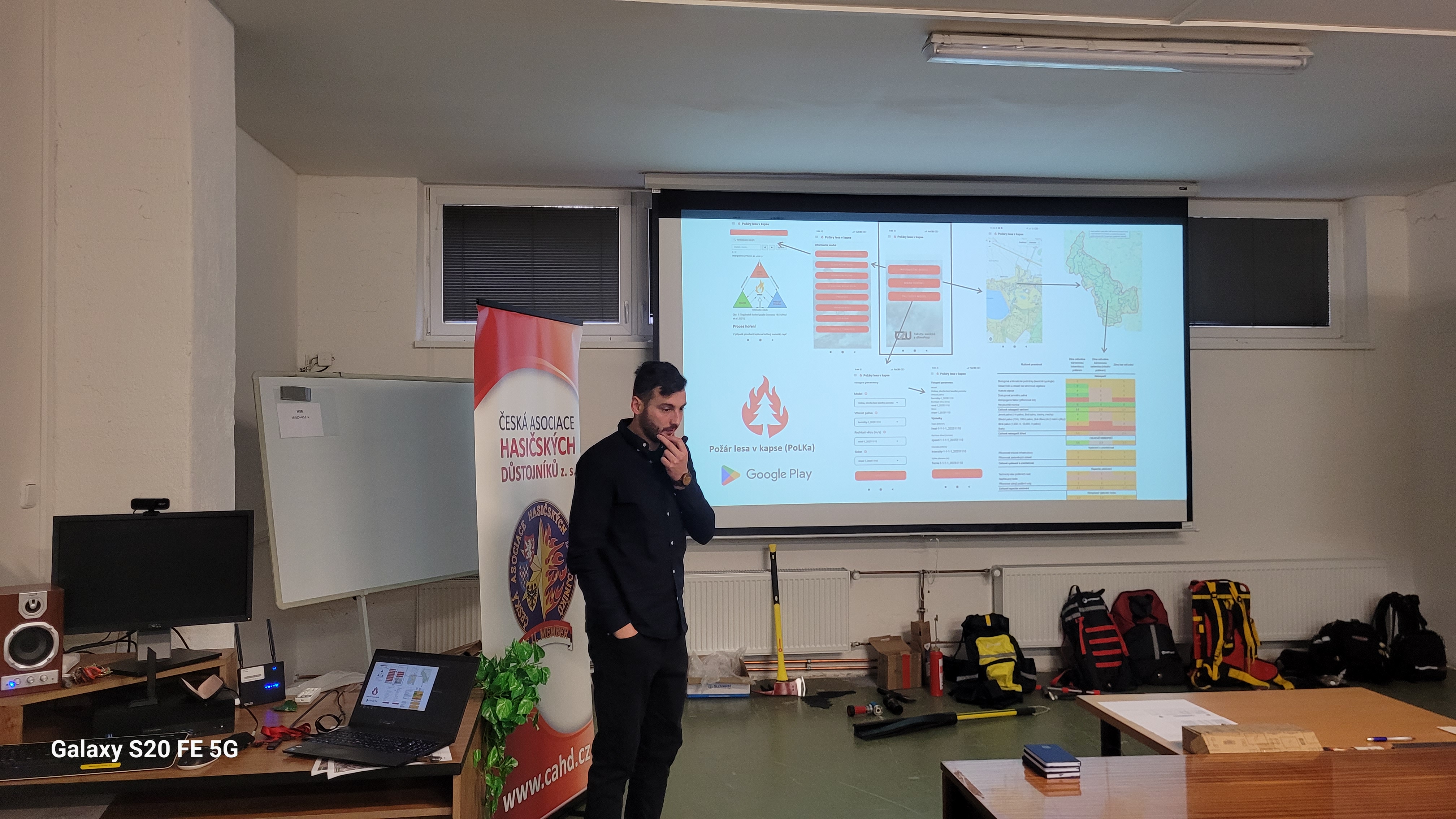 20251202_100246 20251202_100246